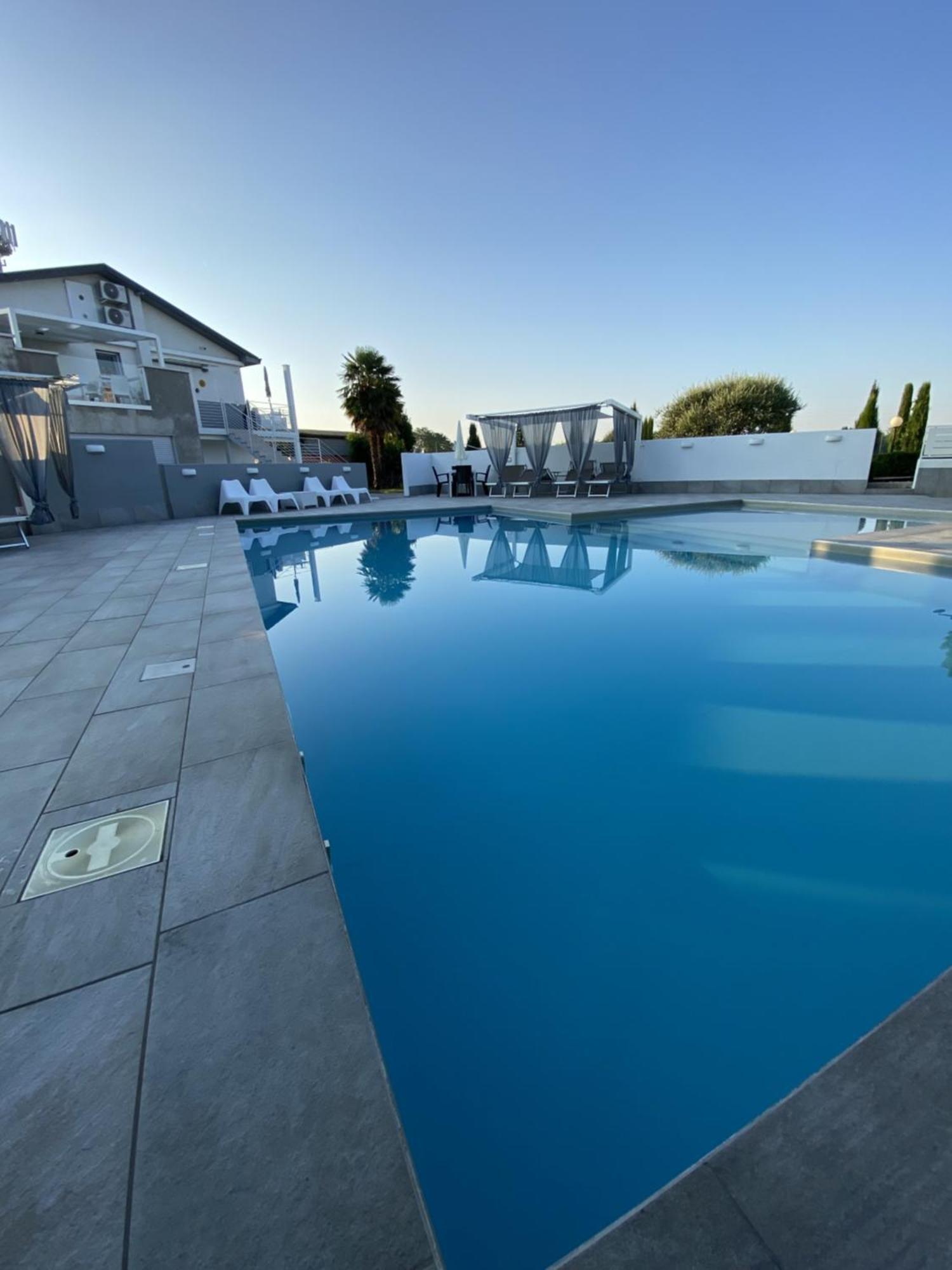 Meridien House Casalserugo Экстерьер фото